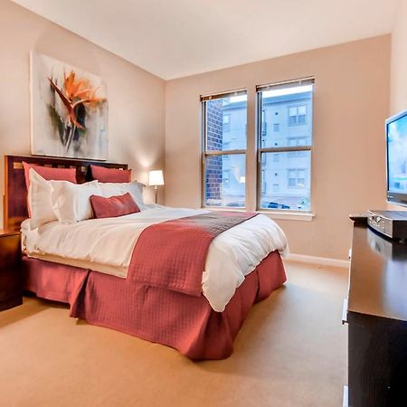 Bluebird Suites In Downtown Providence Buitenkant foto